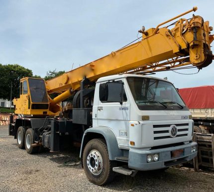 MADAL MD250 2002- 25 TON. - VW 24250 WORKER 6X4 2001