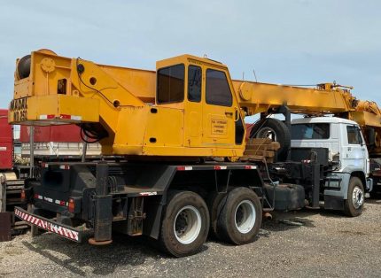 MADAL MD250 2002- 25 TON. - VW 24250 WORKER 6X4 2001