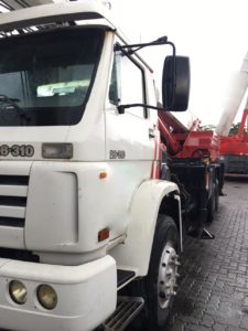 MADAL MD30 2004 - 30 ton. VW 26310 2004 - Excelente