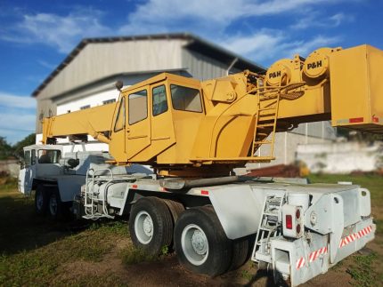P&H OMEGA - 65 TON. 1985