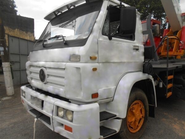 P&HR200 1990-VW 26.220 chassis 1987 cabine 2005