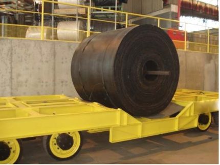 CARRETA AUTOPROPELIDA PARA MOVIMENTAÇÃO FABRIL - 30 TON.