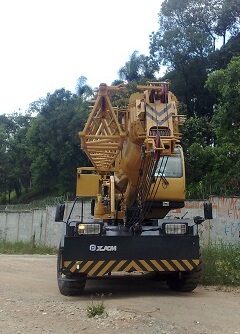XJCM RT QRY30A 2013 30 ton. - pouco uso - SUPER NOVO