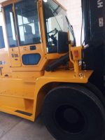 EMPILHADEIRA HYUNDAI 160D-7 2008 - 16 TON.
