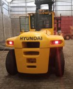 EMPILHADEIRA HYUNDAI 160D-7 2008 16 TON.