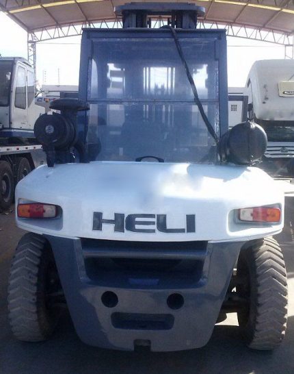 EMPILHADEIRA HELI CPCD70 2011 7 TON.