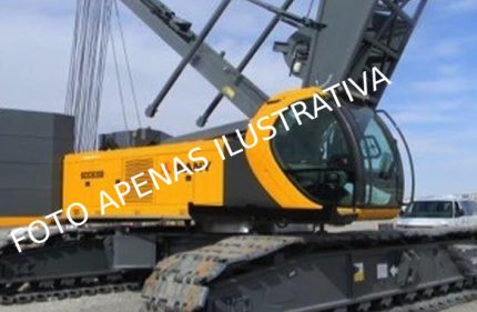 SANY SCC 8200 2013 200 TON.