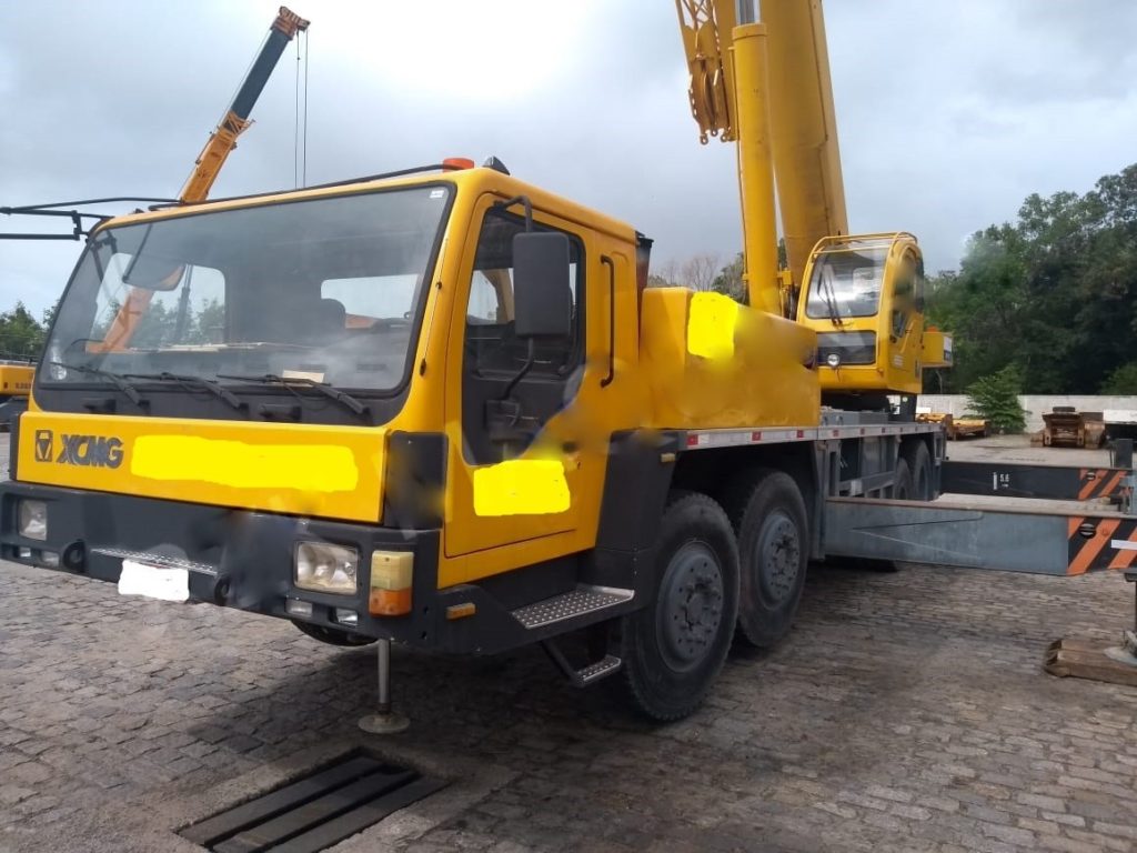 XCMG QY70K 2007 - 70 ton.