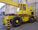 CLARK 720 - 1980 - 25 ton.