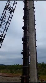 P&H 320 20 TON. - BATE ESTACAS COM TORRE E MARTELO