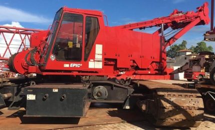 MANITOWOC M2250 2007 300 TON.