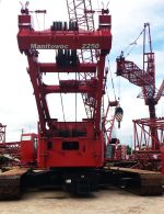 MANITOWOC M2250 2007 300 TON.