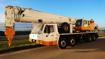 TADANO GT-600EX 2009/2010 60 TON.