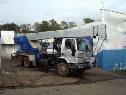 LORAIN LRT-18U 1977 – 18 TON. – SOMENTE O EQUIPAMENTO
