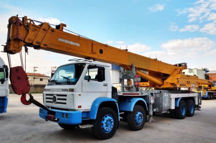 MADAL MD300L 2007 30 TON. – VW WORKER 31260E 2006 – 4 EIXOS – EXCELENTE