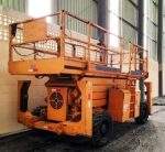 PLATAFORMA AÉREA TIPO TESOURA RUNSHARE GTJZ1323RT 15 M 2012 - 700 KG - DIESEL