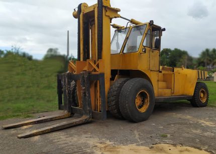 EMPILHADEIRA MILAN R37 1980 37 TON.