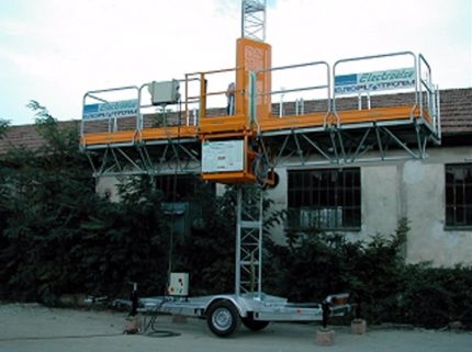 PLATAFORMA MÓVEL ELEVATÓRIA ELECTROELSA EP3125 T 30 M - 1 TON.