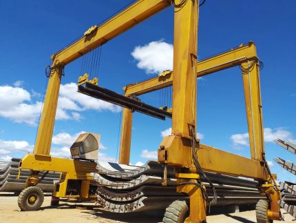 PÓRTICO SOBRE PNEUS CABEZZA 2015 55 TON.