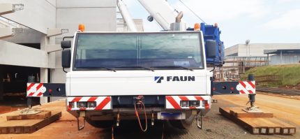 TADANO FAUN ATF 110G-5 2005 110 TON.