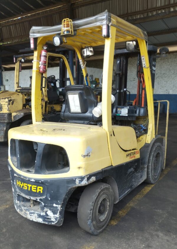 EMPILHADEIRA HYSTER H55FT 2012 2,5 TON.