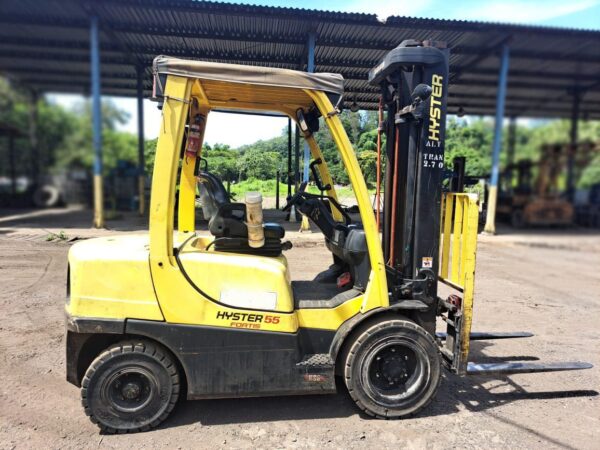 EMPILHADEIRA HYSTER H55FT2 2020 2,5 TON.