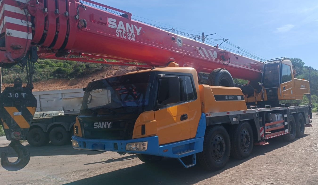 SANY STC800 2013 80 TON.