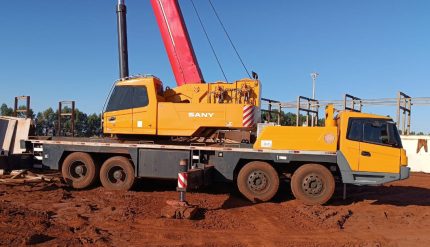 SANY STC 800 2013 80 TON.
