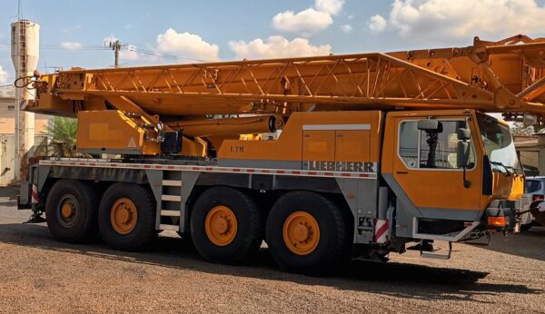 LIEBHERR LTM1080.1 2002 80 TON.