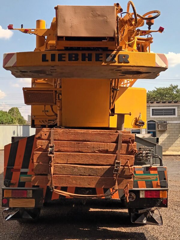 LIEBHERR LTM1080.1 2002 80 TON.