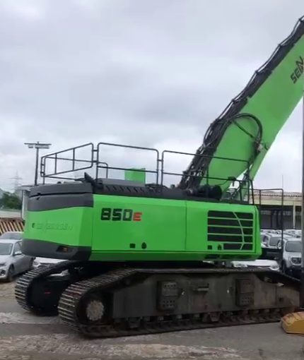 MANIPULADOR DE MATERIAIS SENNEBOGEN 850E 2019