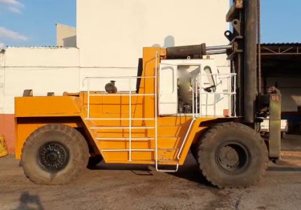 EMPILHADEIRA MILAN MC37 37 TON.