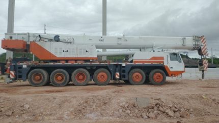 ZOOMLION QY100HE 2009 100 TON.