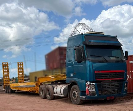 CAVALO MECÂNICO VOLVO FH520 6X2 2008