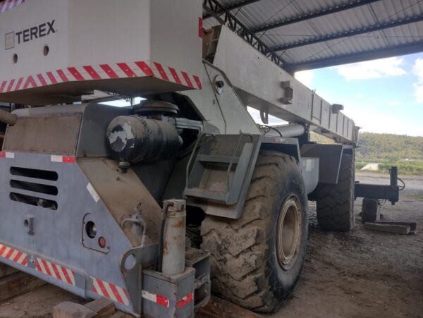 TEREX RT555 2001 55 TON.