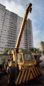 GROVE RT58 15 TON.