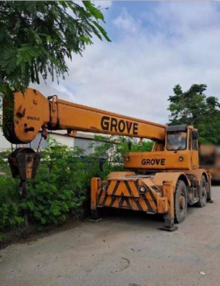 GROVE RT60S 18 TON.