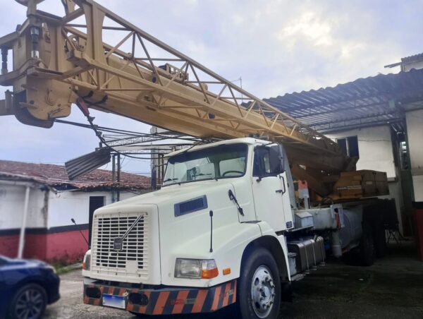 MADAL MD30 1997 30 TON. - VOLVO 320 1997