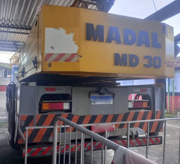 MADAL MD30 1997 30 TON. - VOLVO 320 1997