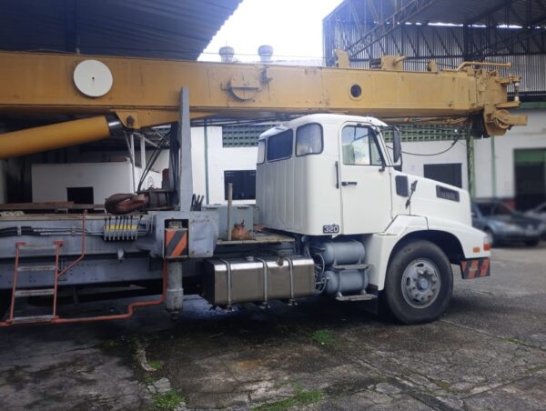 MADAL MD30 1997 30 TON. - VOLVO 320 1997