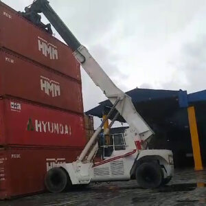 REACH STACKER TEREX PPM 1996 (4 CONTAINERS DE ALTO)