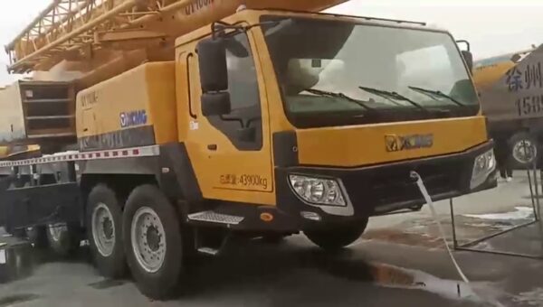 XCMG QY100K-1 2019 100 TON.