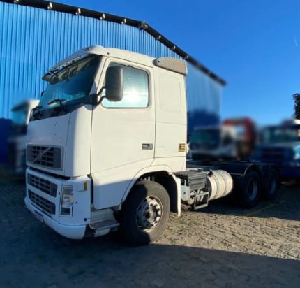 CAVALO MECÂNICO VOLVO FH400 2008/2009