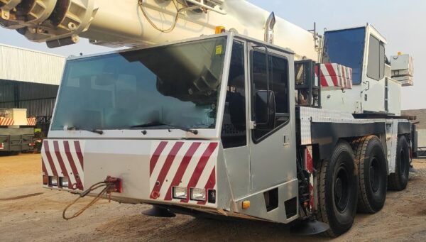 DEMAG AC155 1997 55 TON.