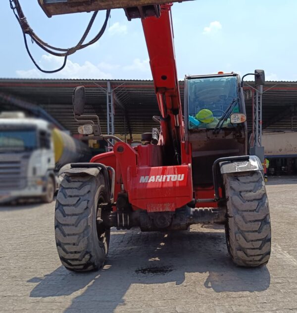 MANIPULADOR TELESCÓPICO MANITOU MHT10120L 2016 12 TON.