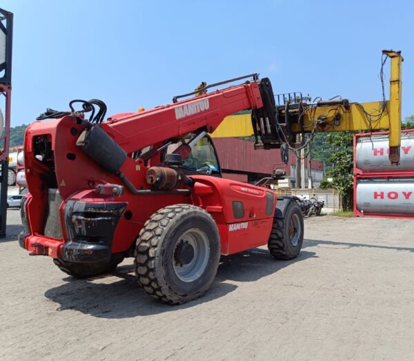 MANIPULADOR TELESCÓPICO MANITOU MHT10120L 2016 12 TON.