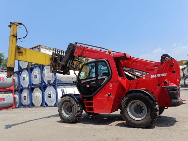 MANIPULADOR TELESCÓPICO MANITOU MHT10120L 2016 12 TON.