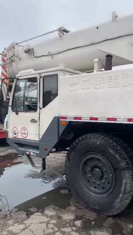 ZOOMLION ZMC85 2013 85 TON.