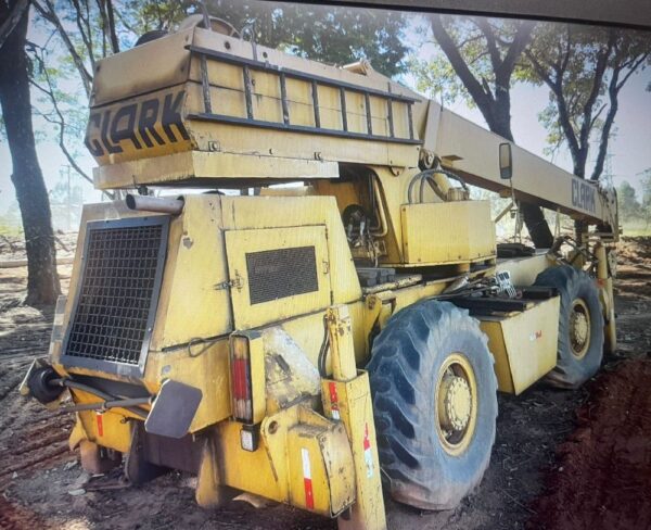 CLARK RT720 20 TON.