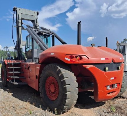 EMPILHADEIRA LINDE 2013 46 TON. – GARFO